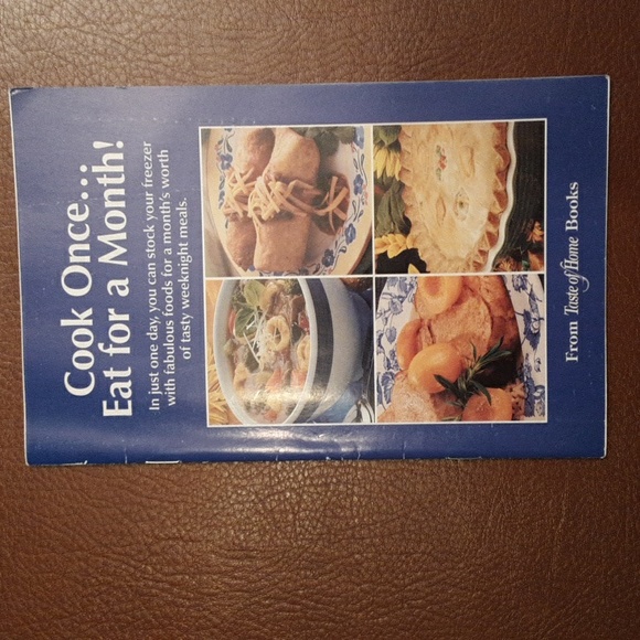 vtg. recipe books - Picture 5 of 8